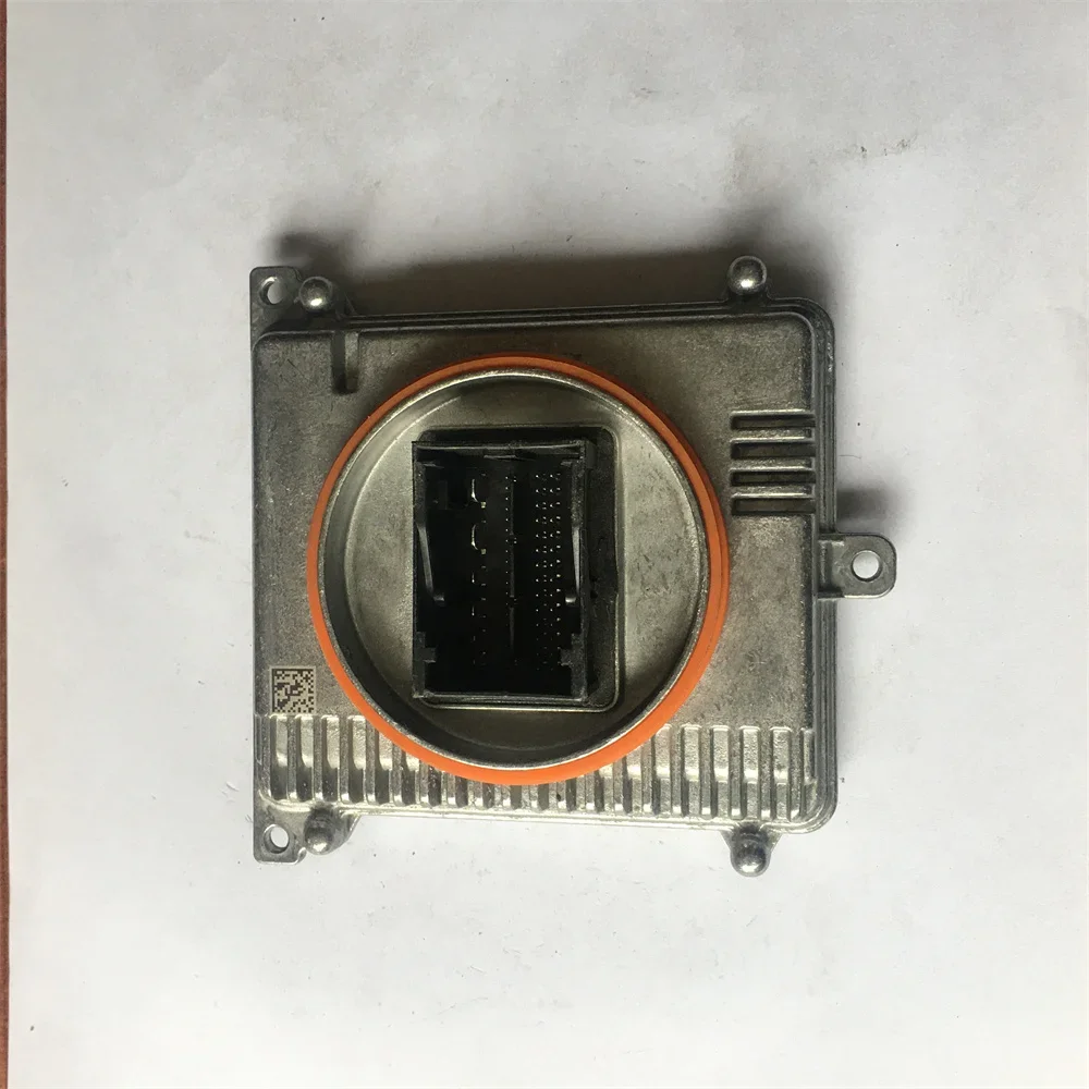 992.941.572.AE оригинальные автозапчасти 992941572AE LLP112 детали для передней фары