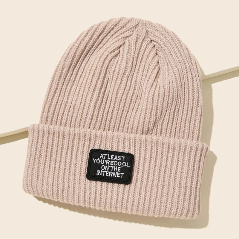 

2022 New Men's Thick Ribbed Bean Hat With Label Knitted Fall/winter Warm Hat Word Goes With Everything
