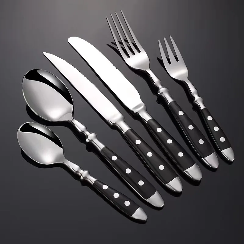 

Western Stainless Steel Cutlery Set Creative Retro Steak Knife Dining Fork Spoon Dinnerware Set Rivets Handle Kitchen Tableware
