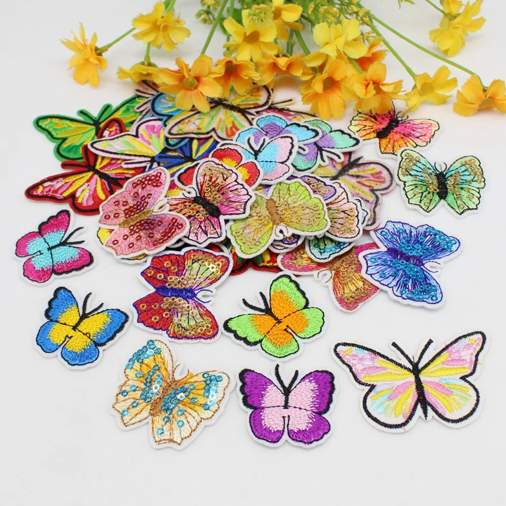 12Pcs/lot Butterfly DIY Patches Embroidery For T-Shirt Iron On Appliques Jeans Stickers Badges Parche ROCK MUSIC PUNK