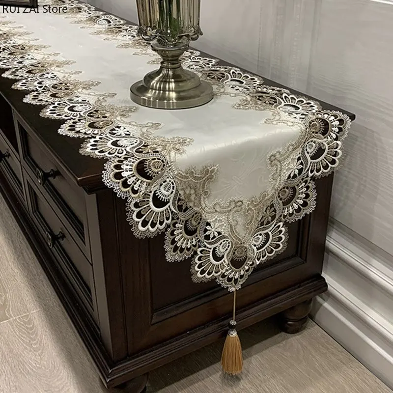Lace European Dresser Table Runner Embroidered Long Strip Anti-dust Cover Fabric Exquisite American Table TV Cabinet Tablecloth