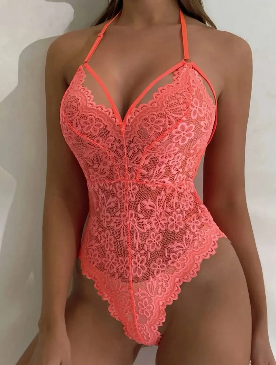 Женское боди с вырезами облегающее Эротическое Сетчатое летнее сексуальное