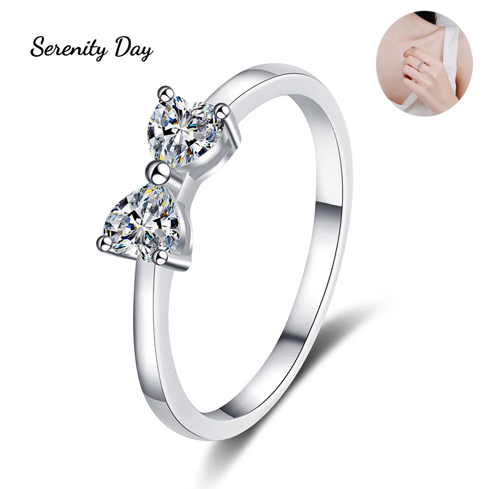 

Serenity Day S925 Sterling Silver Plated Pt950 Inlaid 0.6ct Moissanite Ring D Color VVS1 Heart-printed Style Jewelry For Women