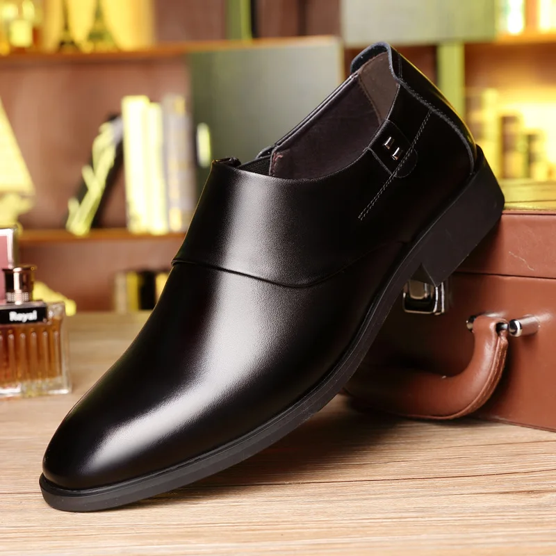 

2022 spring and summer new leather men's shoes British style business trend casual shoes low-top breathable slip-on shoes