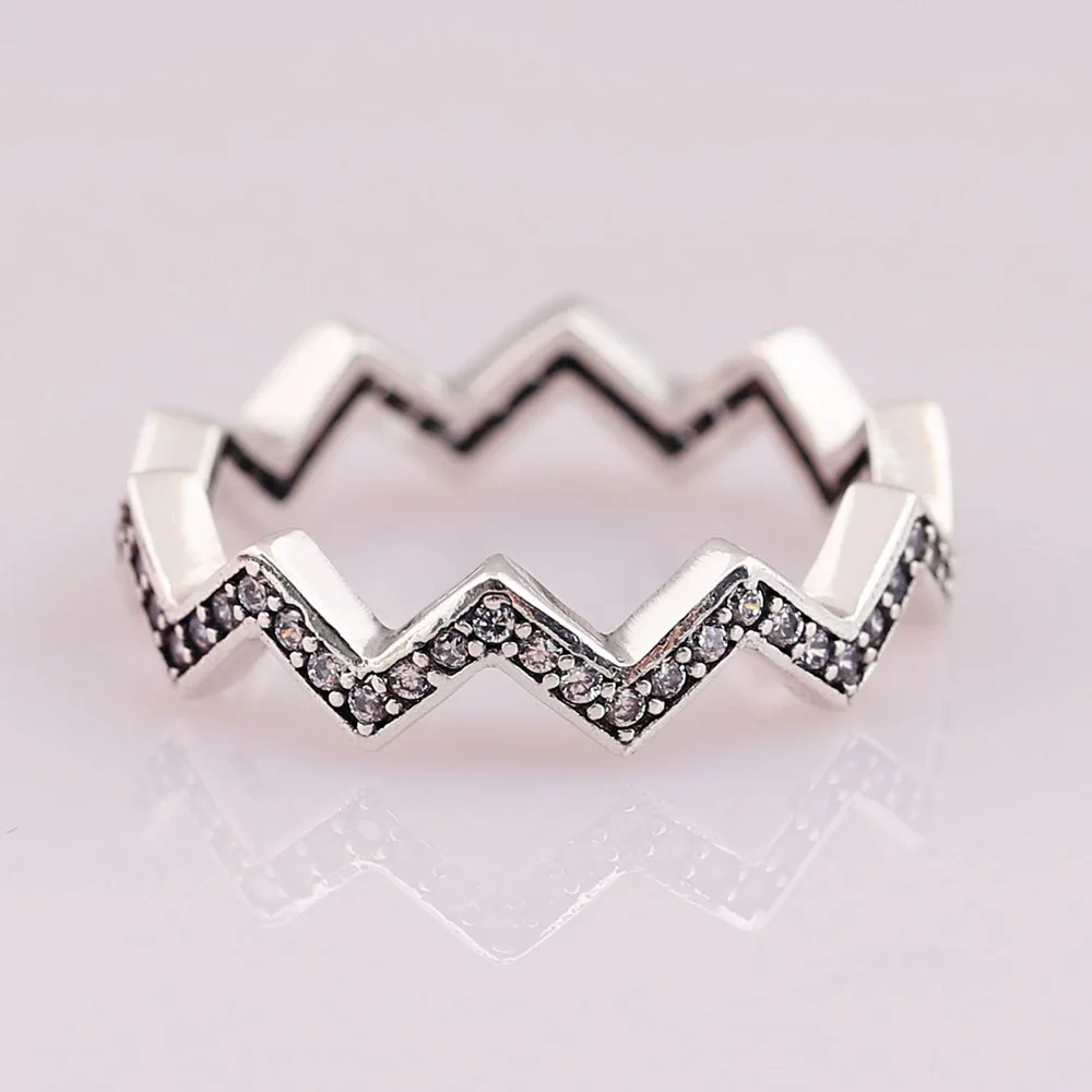 Кольцо в виде зигзага золотое. Серебряное кольцо зигзаг. Кольцо зигзаг алькор. Кольцо зигзаг санлайт. Кольцо зигзаг серебро.