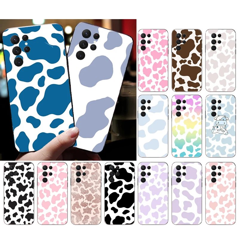 

Phone Case for Samsung Galaxy S23 S22 S21 S20 Ultra S20 S22 S21 S10 S9 Plus S10E S20FE Cow Print Case