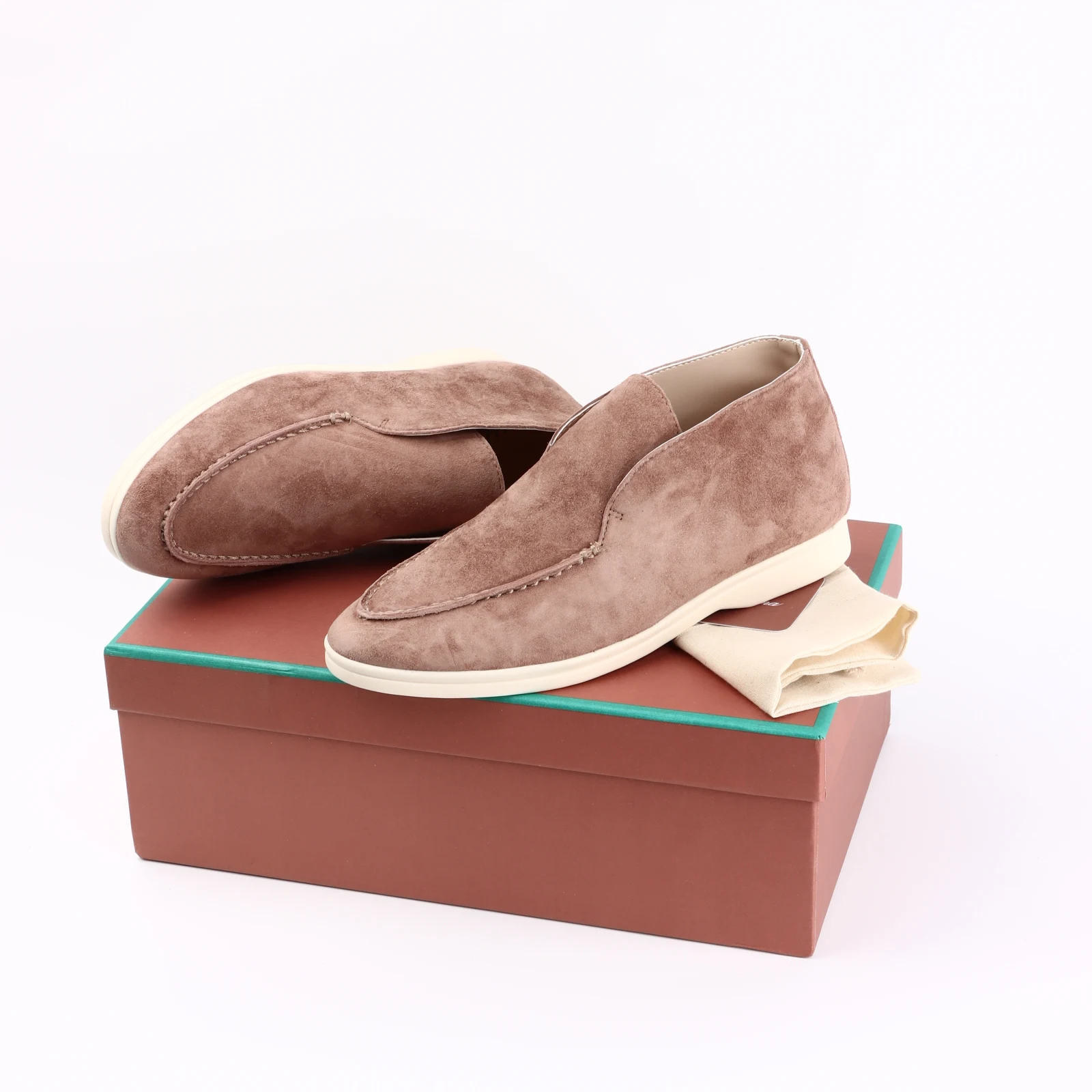 

Лоферы на плоской подошве, открытая короткая обувь Chukka для женщин, коллекция 2023 года, женская обувь из коровьей замши, кожаные зимние сапоги с натуральным мехом