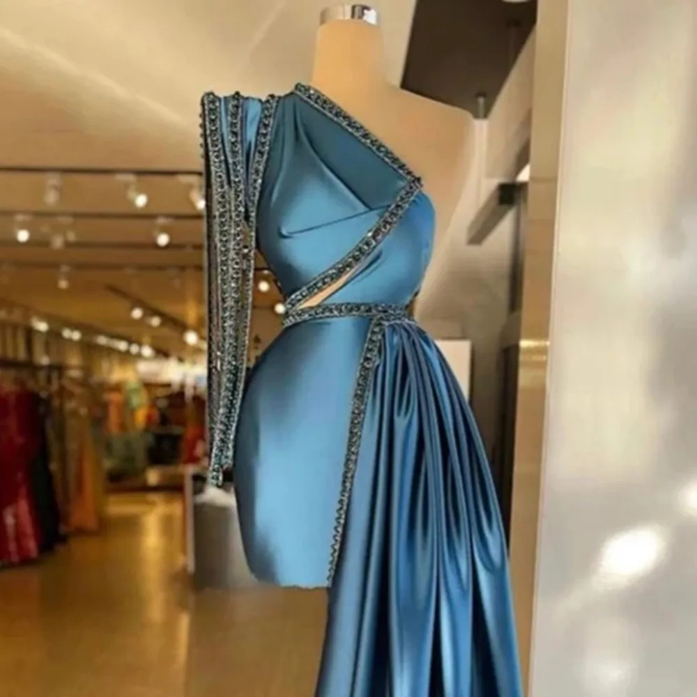 

Модное роскошное короткое вечернее платье на одно плечо с длинными рукавами, бисером, длинным шлейфом, женское мини коктейльное платье