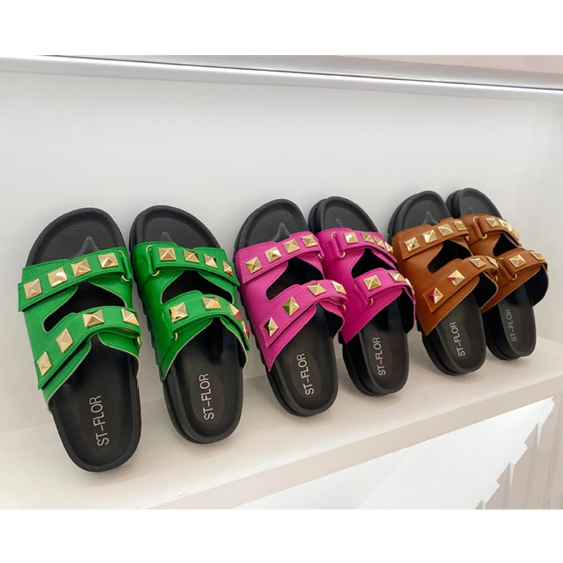 Summer New Fashion Rivet Sandals Solid Color Women's Low Heel Beach Slippers Sexy Open Toe Casual Women's Shoes Plus Size