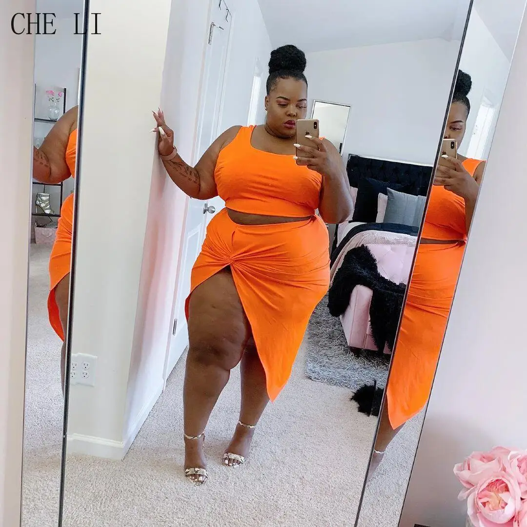 2022 Summer New Plus Size Suit Women's Sexy High Slit Skirt + Sleeveless Exposed Belly Top Plus Size Two-piece Set Female Style