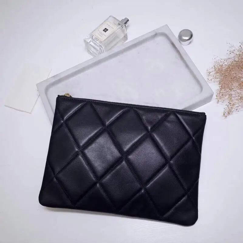 

Famous Designer Purse Leather Classic Quilted Large Women Clutch Bag Daily Handbag NO Strap Lattice Diamond Women Grab bag