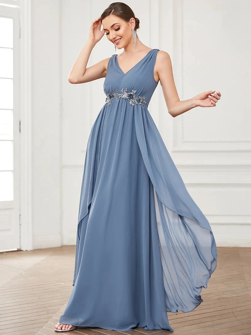 

Luxury Evening Dress A Line V Neck Sleeveless Backless Floor Length Gown 2023 Ever Pretty of Exquisite Chiffon Prom Women Dress