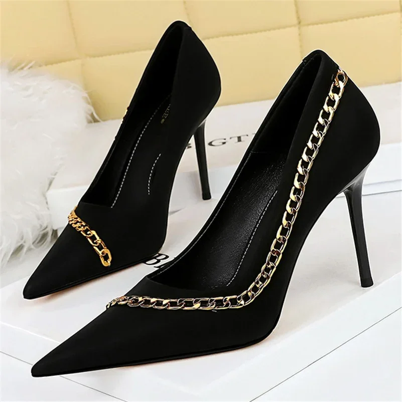 Туфли-лодочки женские на высоком каблуке 9 5 см с металлической цепочкой