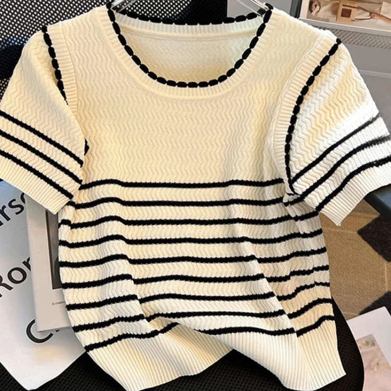

Summer Knitwear All-Match Black and White Striped Top Outer Wear Korean Style 2023 Thin Niche Slimming T-shirt Women's Fashion