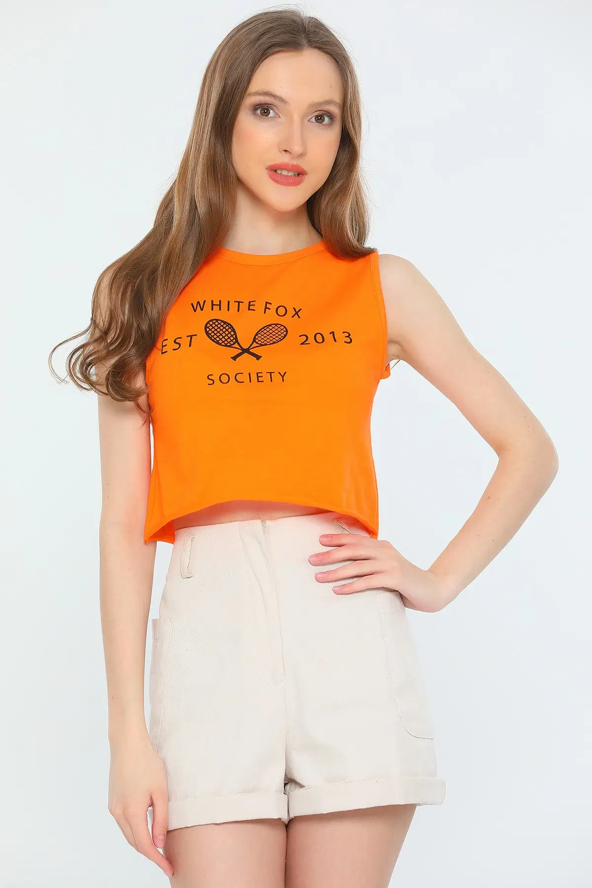 

Футболка женская оранжевая из лайкры с круглым вырезом