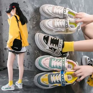 

WOMAN Thick-soled Sports Comfortable Non-slip Wholesale Low-cost Stock Shoes