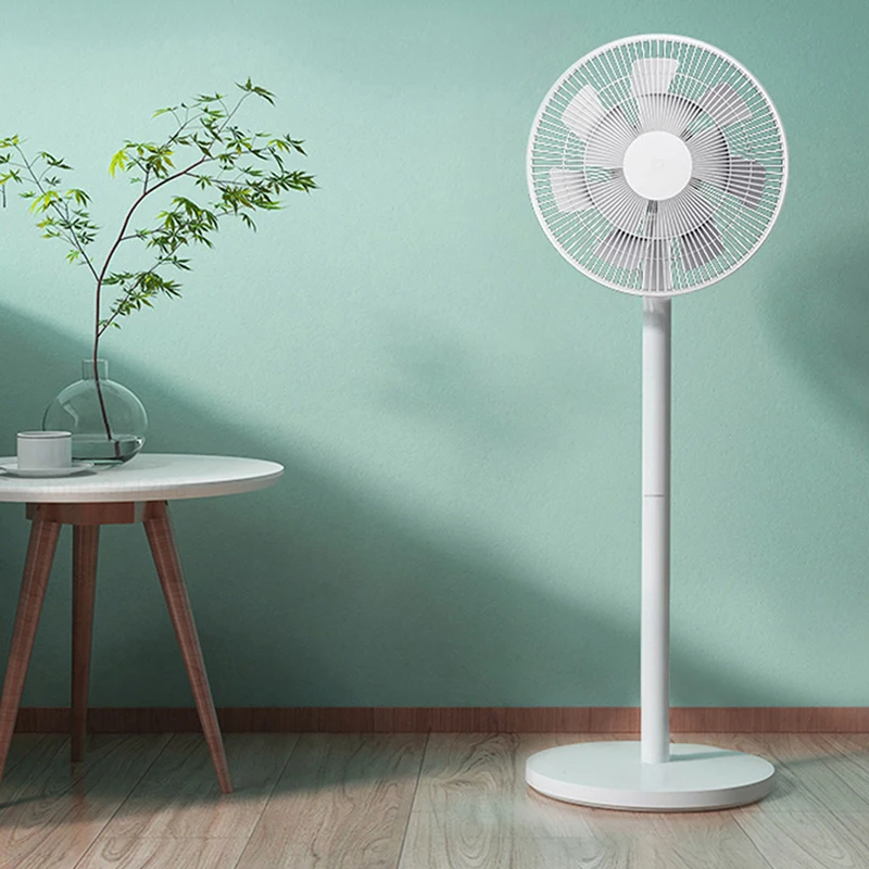 Вентилятор напольный электрический XIAOMI MIJIA Smart Standing DC Frequency Conversion Fans 2/2Pro c 12 лопастями и дальностью подачи воздуха до 14 м.