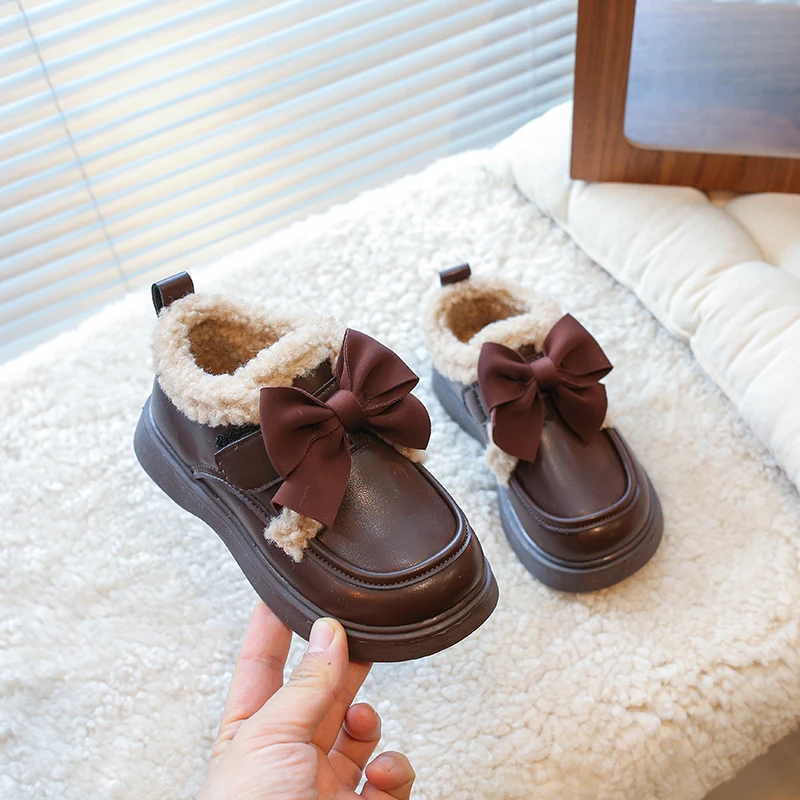 Зимняя уличная хлопковая обувь для девочек с бантом противоскользящая и