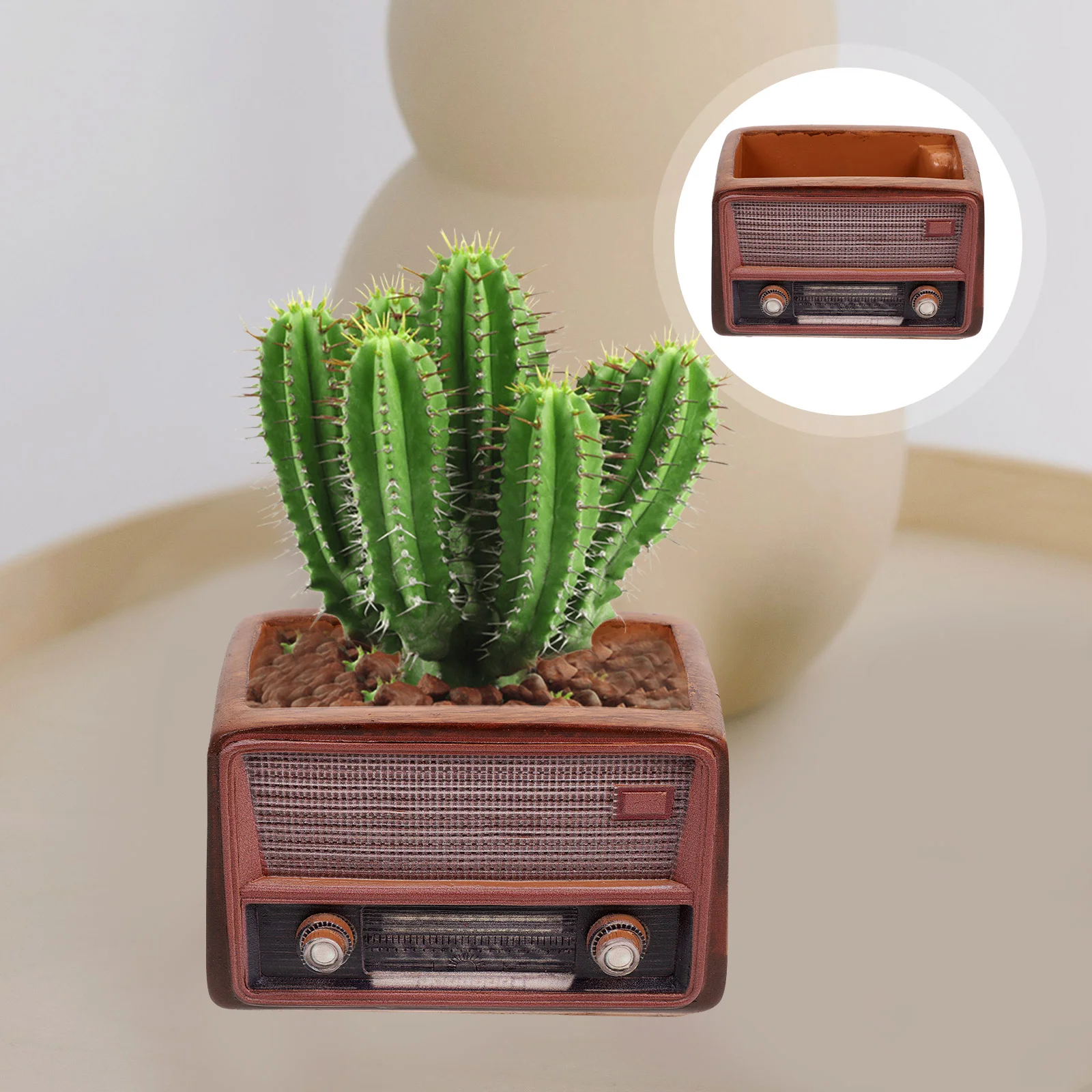 

Flowerpot Creative Resin Radio Planting Container Decorative Garden Moulding Trim