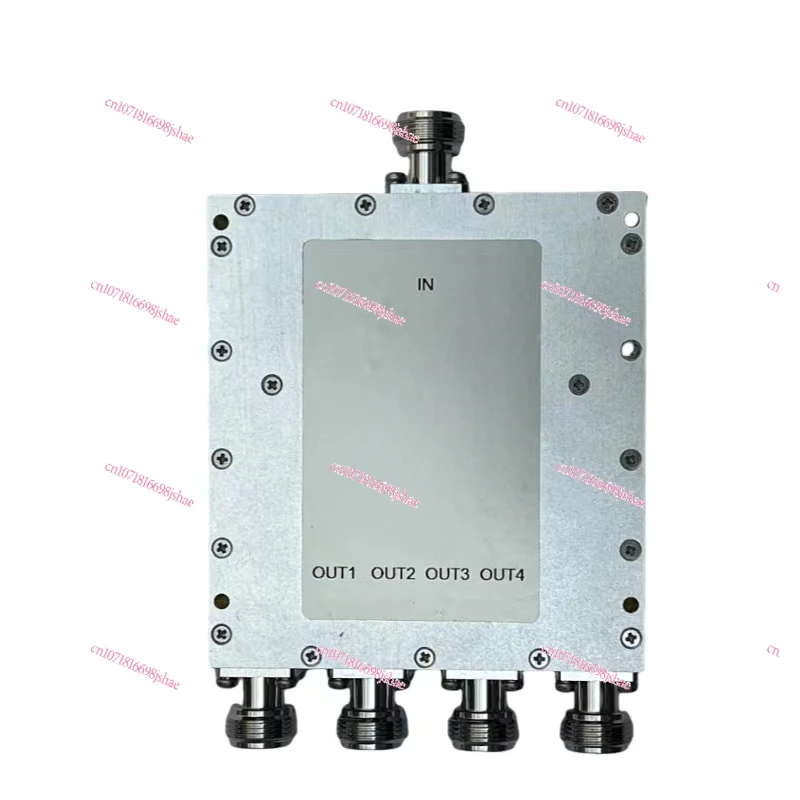 Одна точка четыре разветвителя мощности соотношение стоячей волны низкое