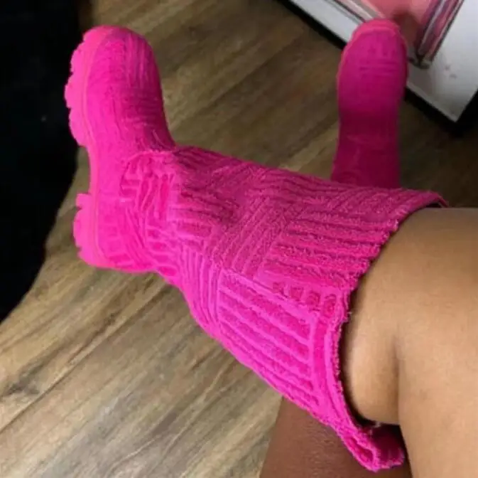 

Роскошные Брендовые женские теплые сапоги на толстом каблуке, новинка 2023, женские сапоги из хлопка, мотоциклетные сапоги, женские сапоги 36-43