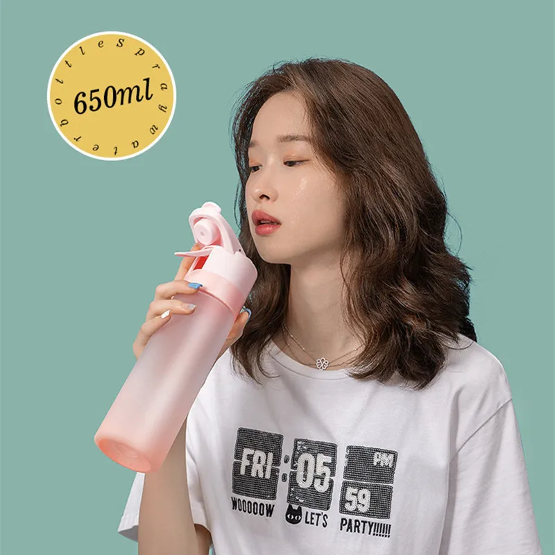 

650ml Water Bottle Spray Summer Large Capacity PCFrosted Outdoor Sport Travel Portable Drop Resistant High Temperature Resistant