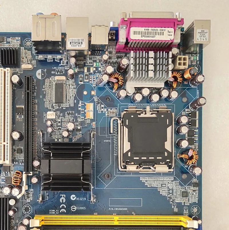 Материнская плата промышленного управления 775-контактная для Advantech AIMB-562 AIMB-562VG