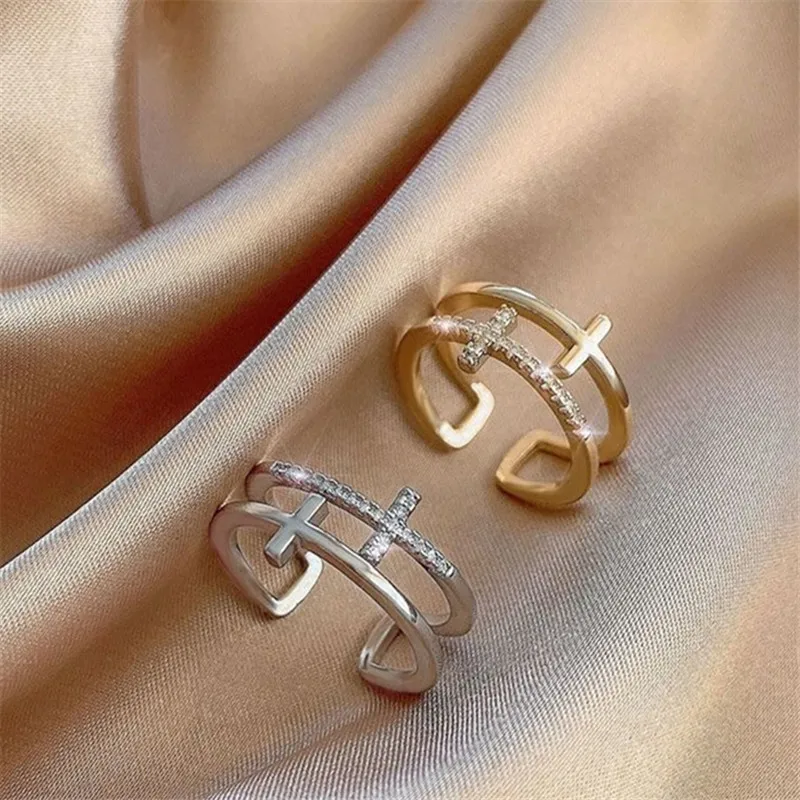 

Buyee 925 Sterling Silver Sweet Cross Ring Light Wihte Zircon Interesting Golden Open Ring for Woman Excellent Jewelry Circle