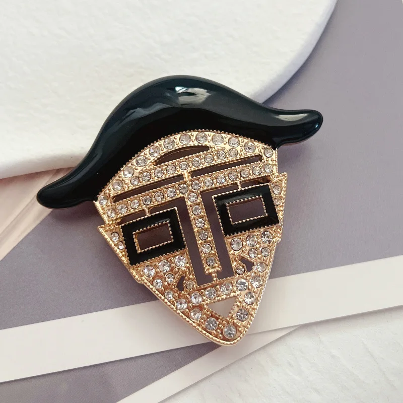 

MITTO NEW DESIGNED HOT FASHION JEWELRIES AND ACCESSORIES BAROQUE STYLE FACE HIGH-GRADE BROOCH
