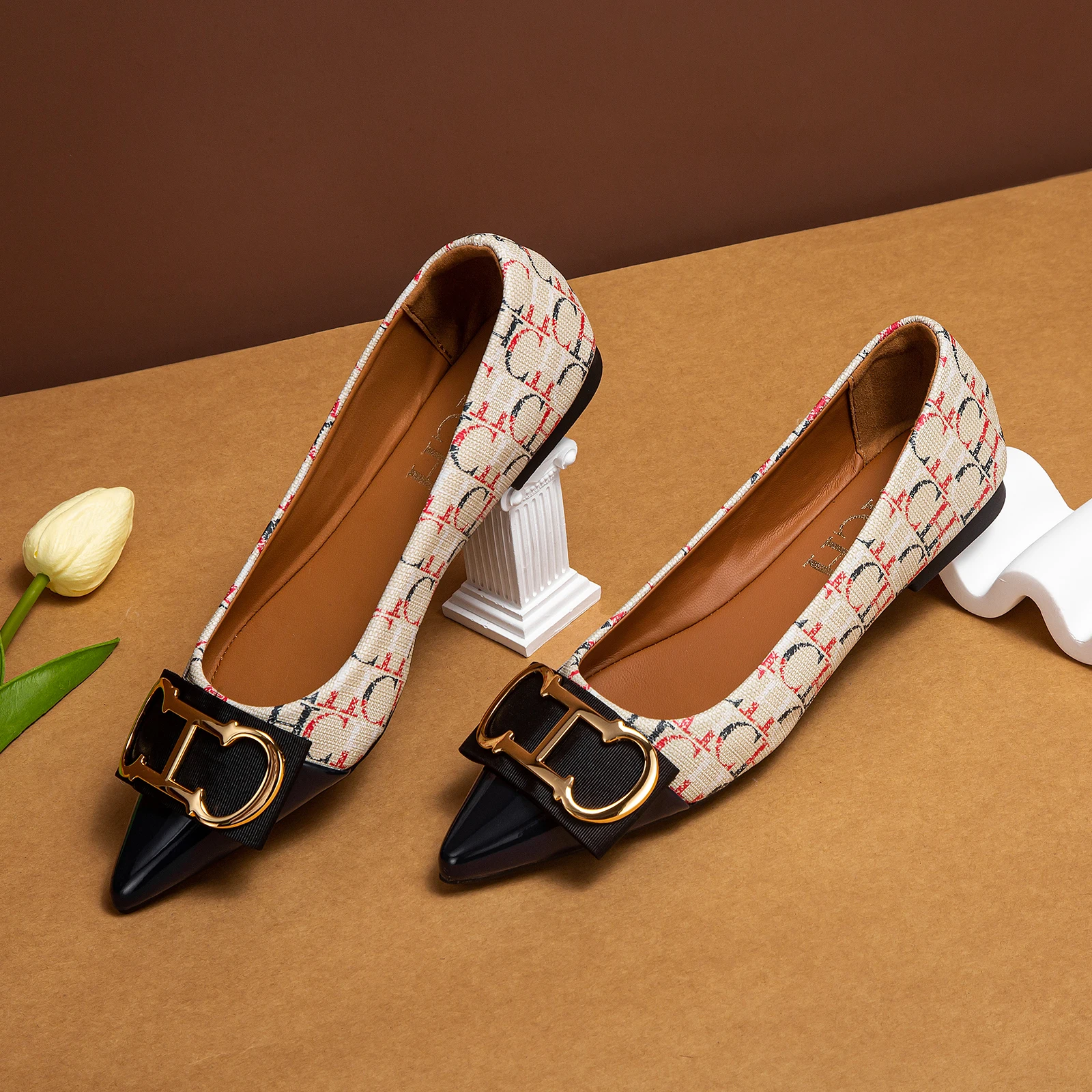 Модные Классические женские туфли из ПВХ с буквенным принтом для работы и офиса