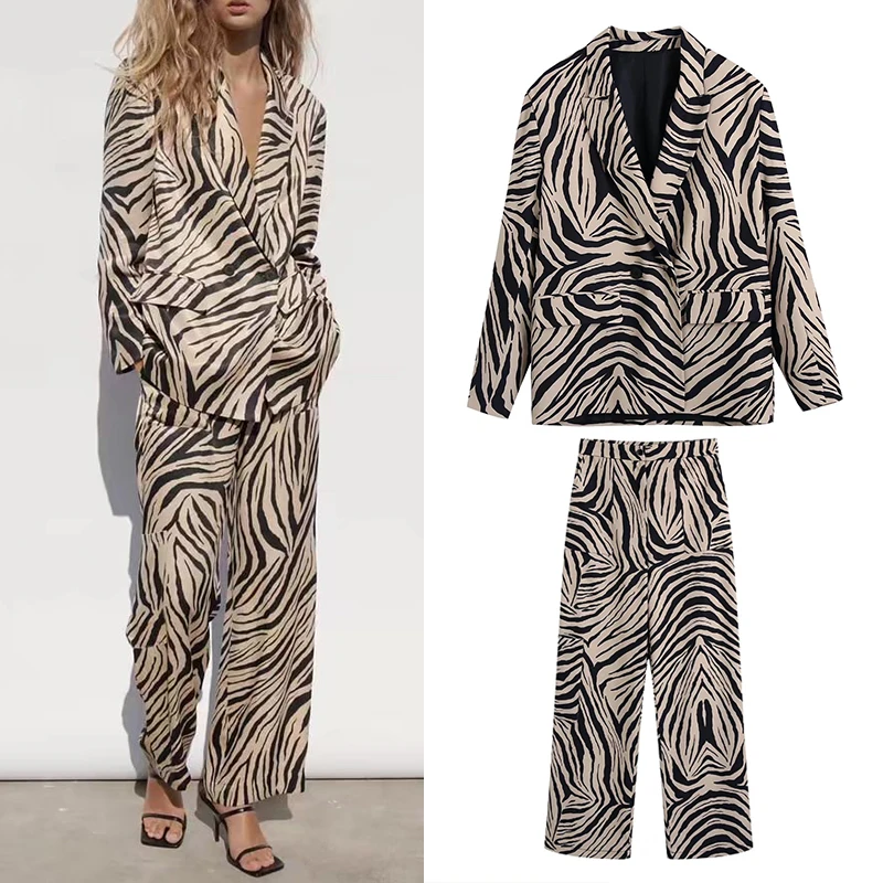 

Spring 2022 Women Animal Print Nothced Collar Long Sleeve Blazer With High Waist Wide Leg Pants Female Streetwear 2 Piece Sets