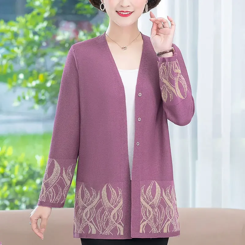 Новинка осени 2024 стильная куртка для женщин среднего и пожилого возраста вязаный