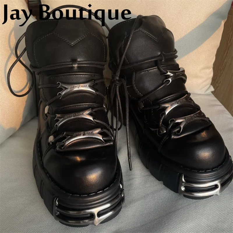 Женские кроссовки на платформе металлическая подошва толстая дизайнерская