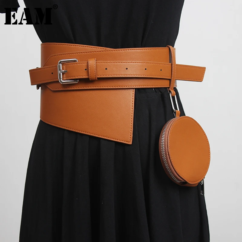 [EAM]  Pu Leather Camel Irregular Mini-bag Long Wide Belt Personality Women New Fashion All-match Spring Autumn 2023 1DF2087