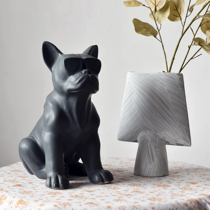 

NORDIC GLASSES BULLDOG STATUE LUXURIOUS ANIMALS DOG MUSHROOMS VASE ART SCULPTURE RESIN CRAFT MODERN HOME DECOR ORNAMENT R4709