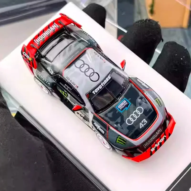 TAKARA TOMY Audi S1 Hoonitron 1/64 металлическая модель