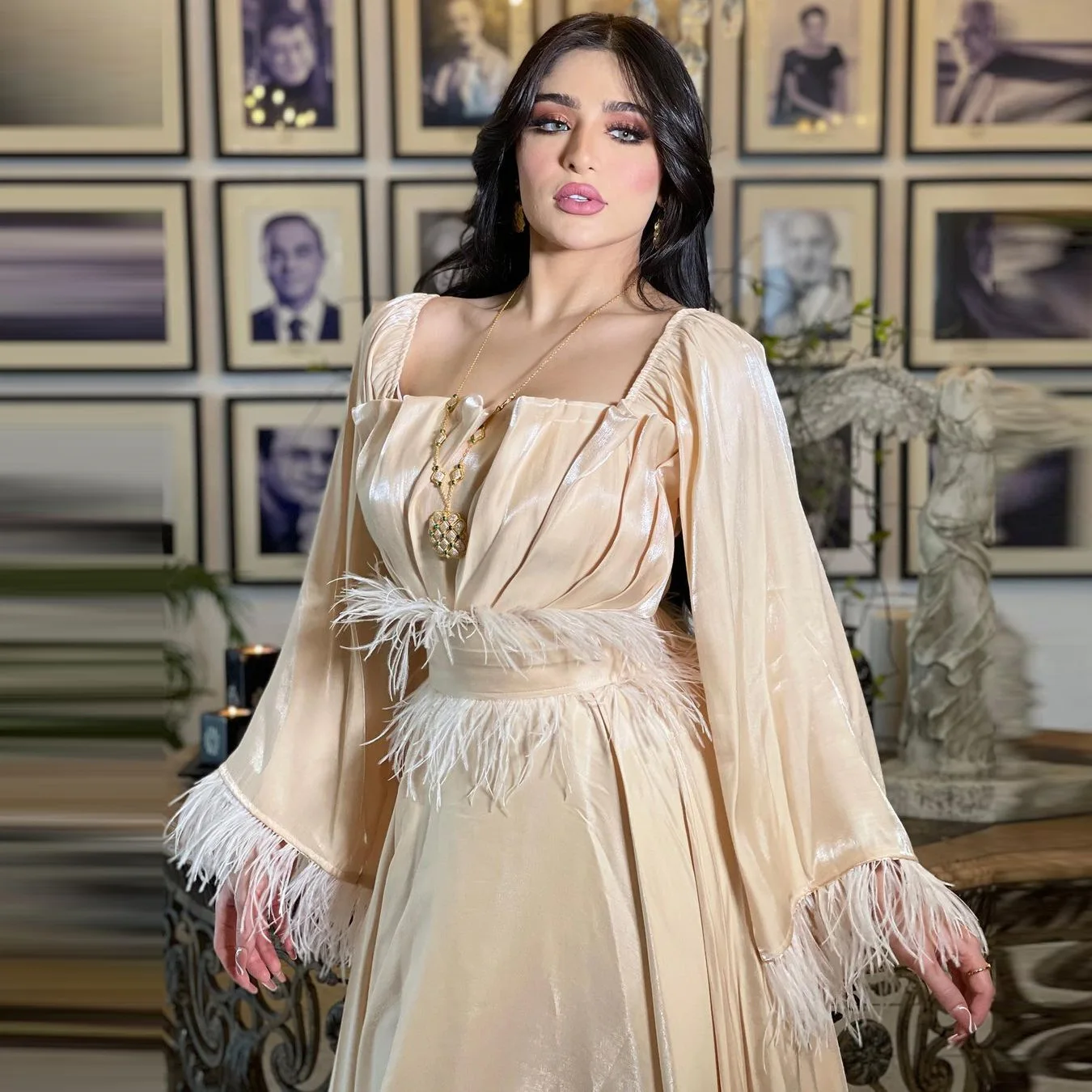 Modest Dress European Muslim Fashion Clothing 2023 Middle East Turkish Ostrich Fur Vestidos Largos with Belt Evening Dresse