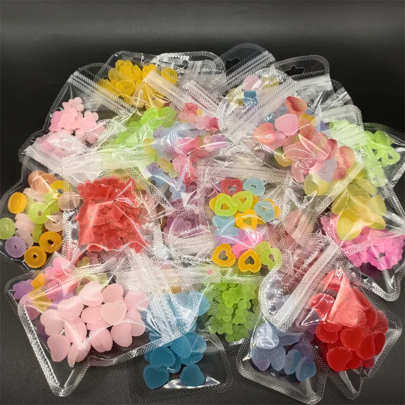 

10Pcs Gradient Gummy Bear Nails Art Charms Mixed Color 3D Resin Bear Love Rhinestones Decorations For Manicure Nails Accessories