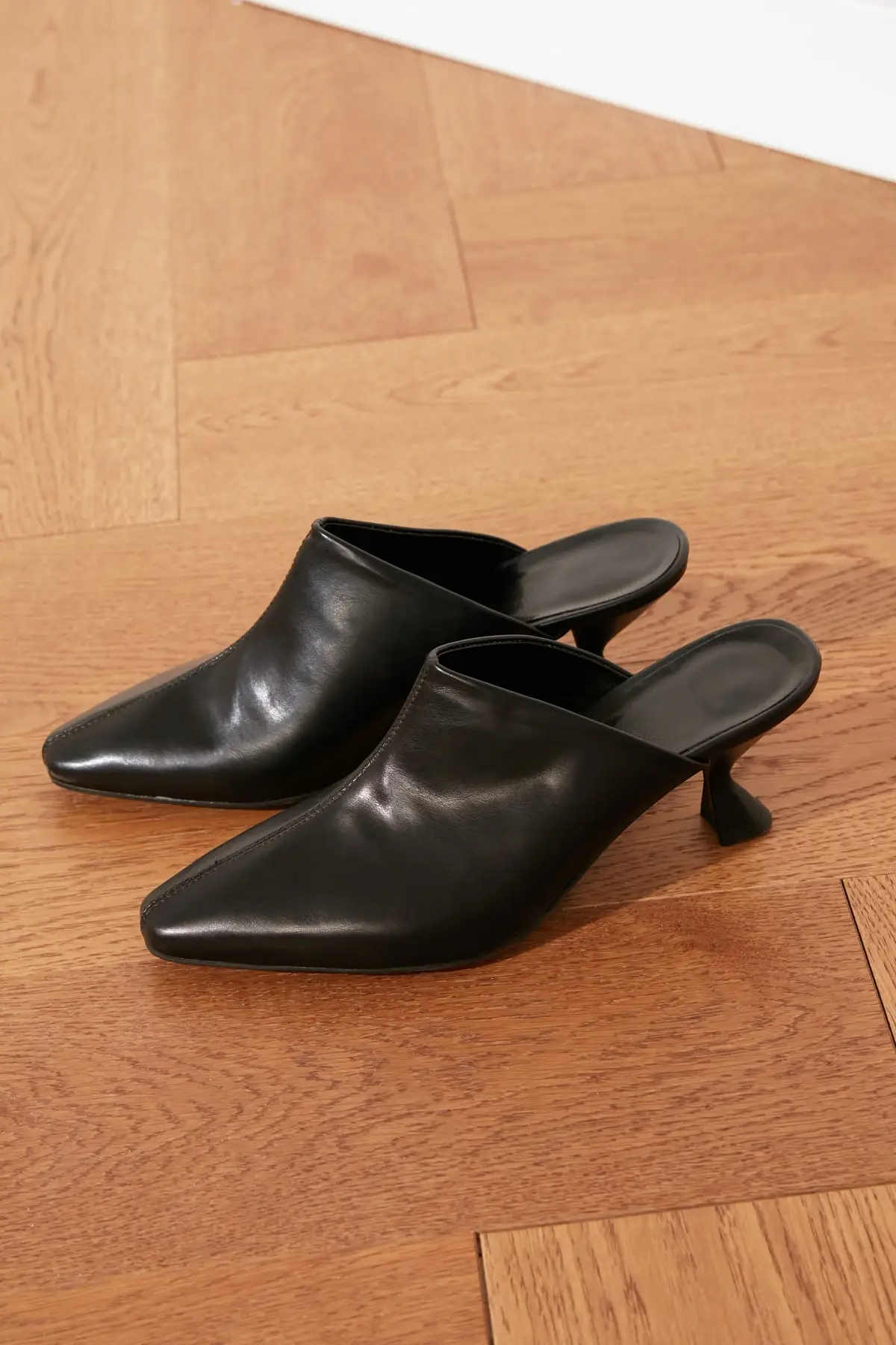 

Trendyol Women Slippers TAKSS21TE0044 sandalias босоножки женские 2021 chaussure femme обувь для женщин летняя Женские тапочки