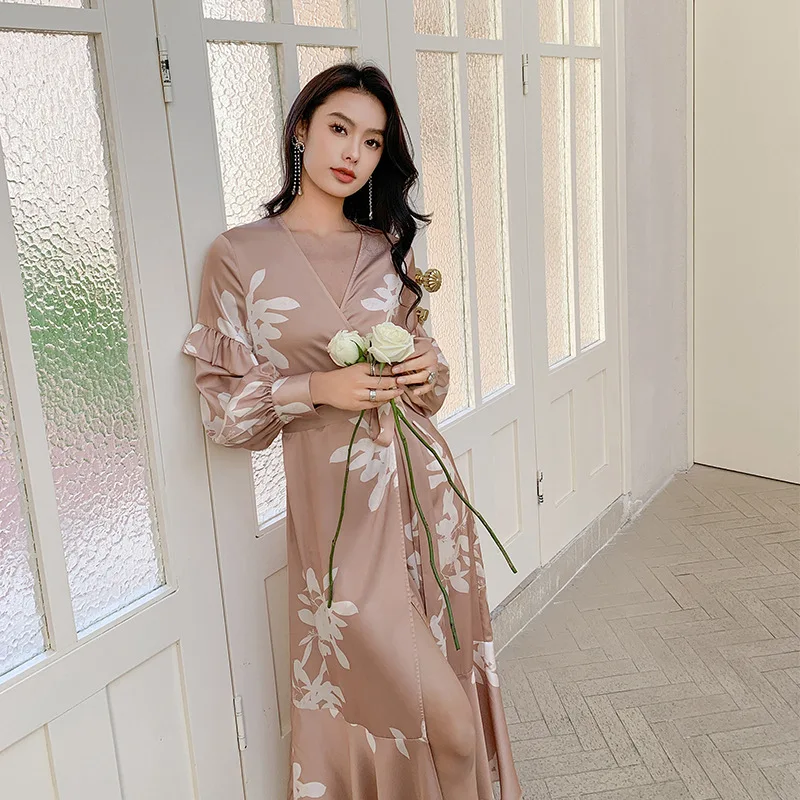

2023 Nightgown For Women Spring Summer Thin Ice Silk Satin Elegant National Luxury Lace Morning Gowns Bathrobe Kimono Feminino