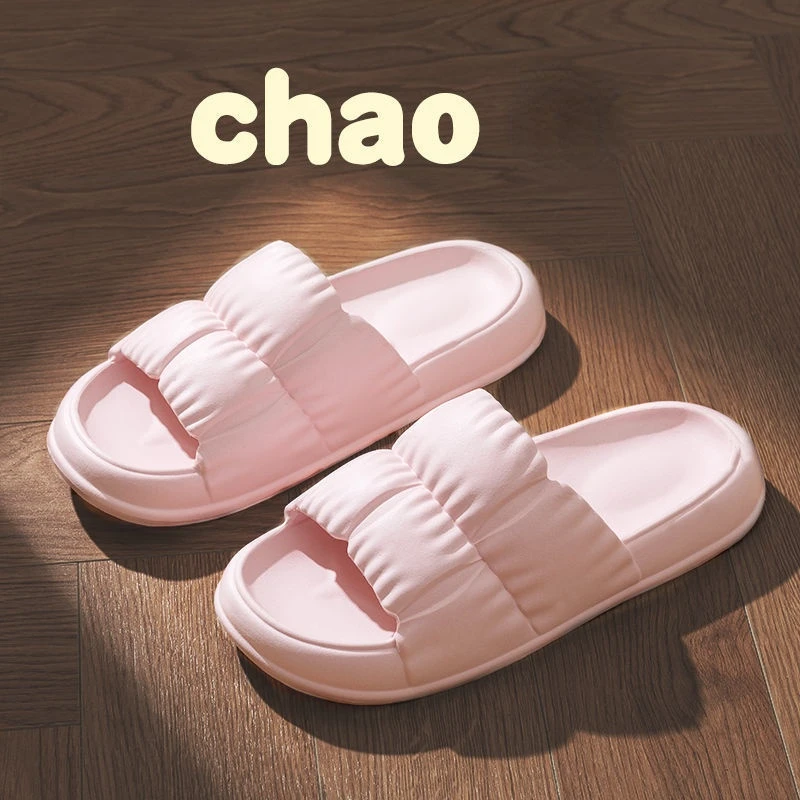 2022 New Fashion High Quality Net Red Slippers for Women To Wear The New Summer Thick Sole Petals Home Lovers Cool Slippers