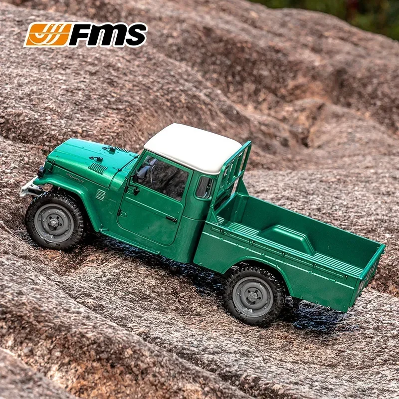 Автомобиль с дистанционным управлением Fms 1:12 F45 полноприводный двухскоростной