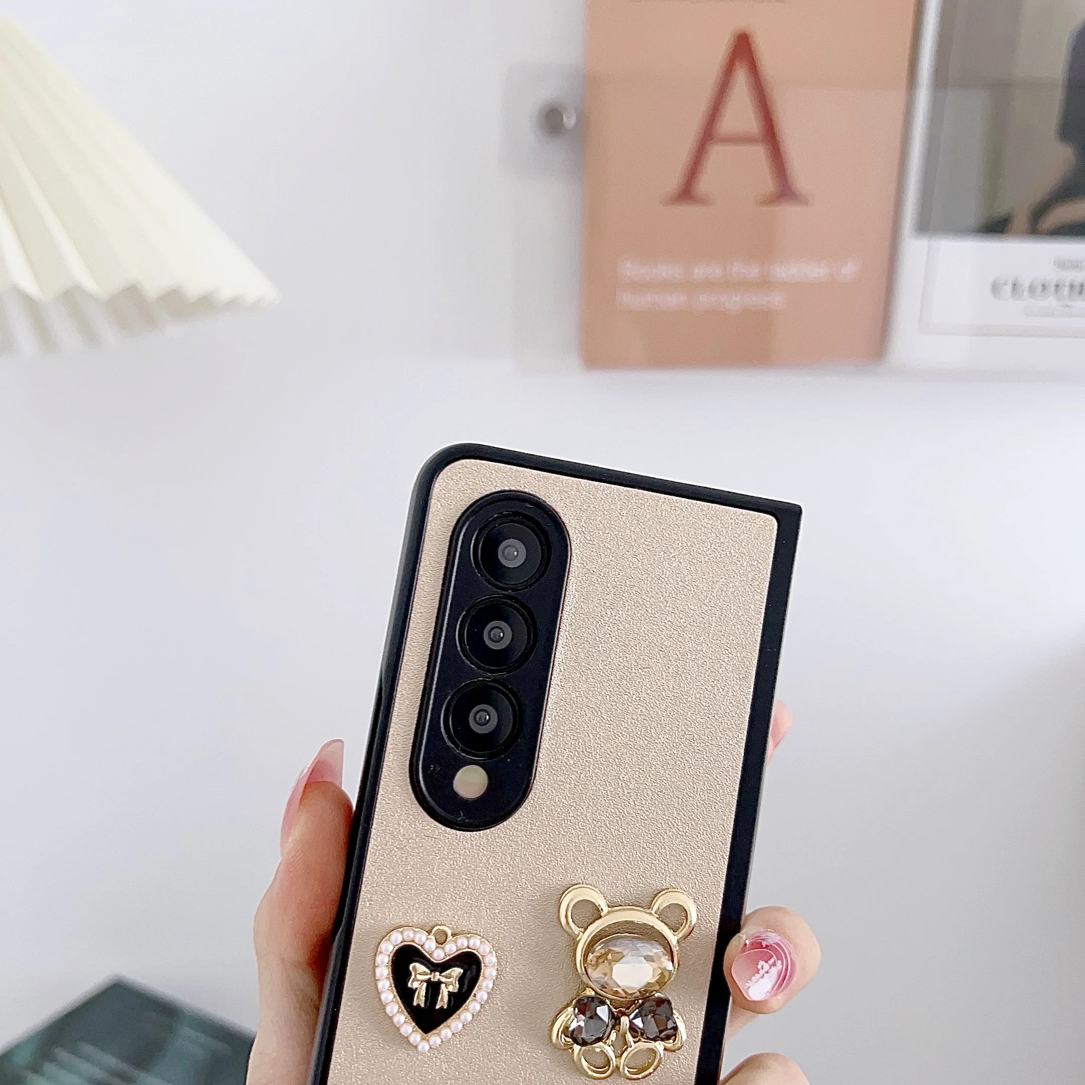 Чехол для телефона с милым медведем и жемчугом в виде сердца Samsung Galaxy Z Fold 3 4 5 6