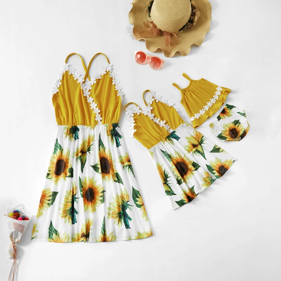 Летнее платье для матери и дочери с V-образным вырезом |