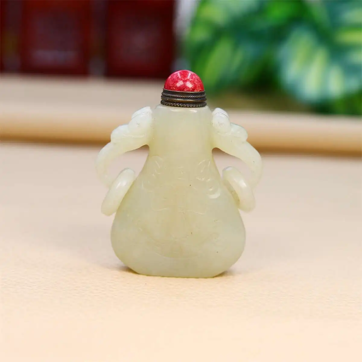 

Hetian Jade Elephant Snuff Bottle Gifts Sculptures Nephrite Fengshui Figurines Collection Statuette