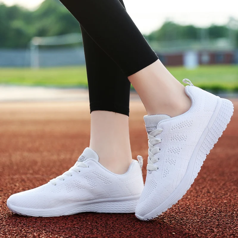 Men Women Casual Shoes Fashion Breathable Walking Mesh Flat Shoes Woman White Sneakers Tenis Feminino Female Shoes