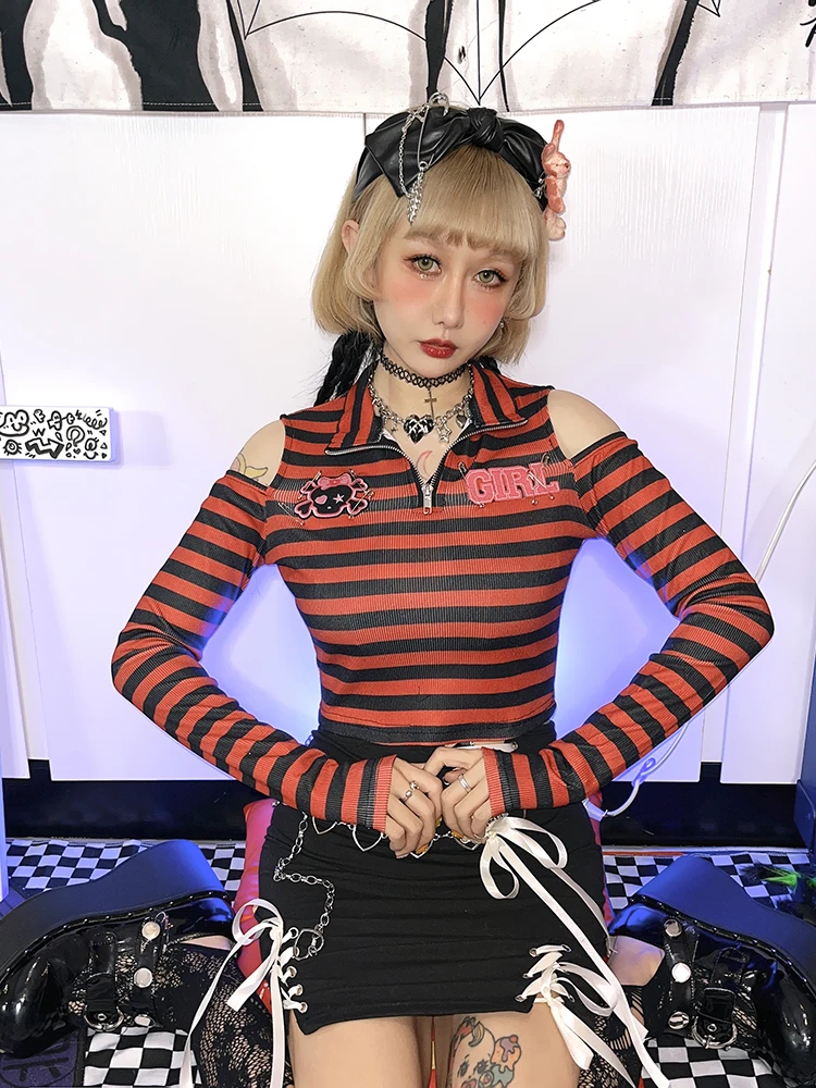 

Hollow Out Long Sleeve Striped T-shirts Women Skull Graphic Tees Irregular T Shirt Grunge Y2k Aesthetic Tshirts Harajuku tops