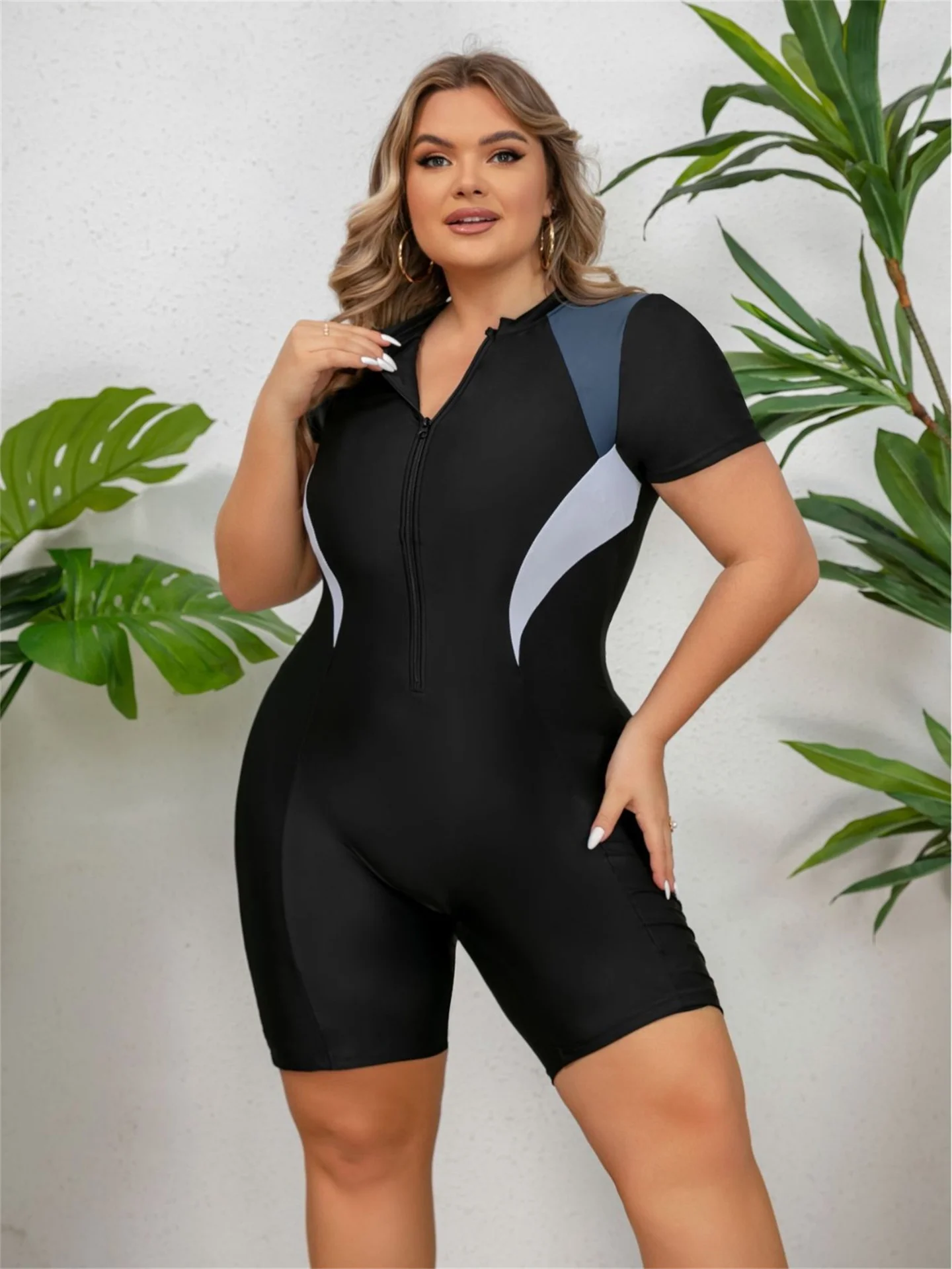 Цельный спортивный купальник большого размера на молнии Женский костюм для