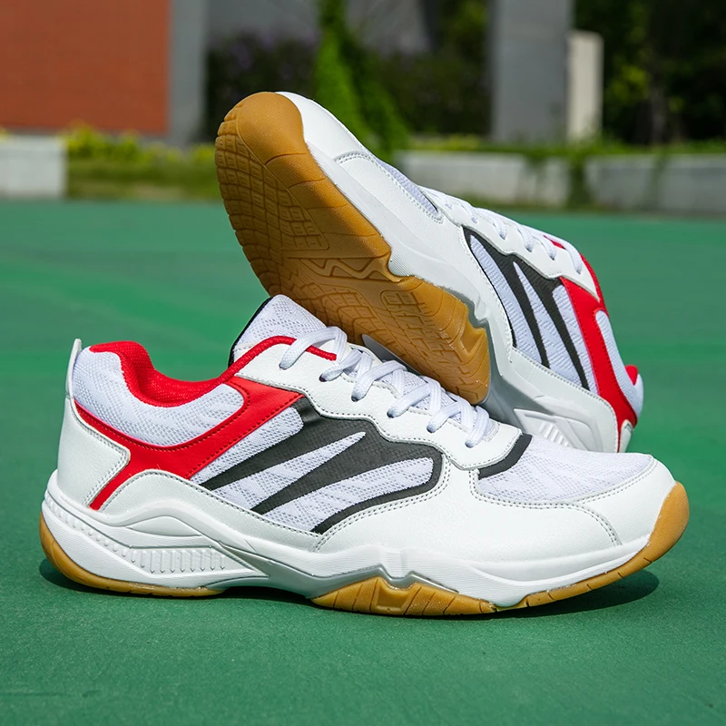 

New Spring Summers Badminton Shoes Big Size 36-46 Breathable Badminton Sneakers Light Tennis Shoes Ladies Volleyball Sneakers