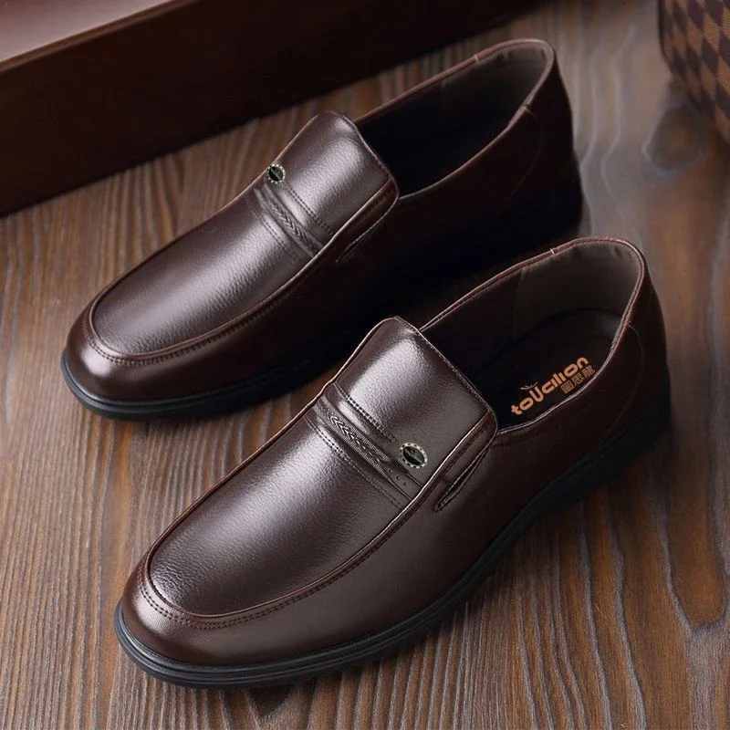 Мягкая деловая кожаная обувь для мужчин мужская повседневная с круглым носком